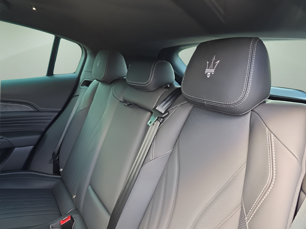 New 2025 Maserati Grecale Modena AWD/4WD image 23