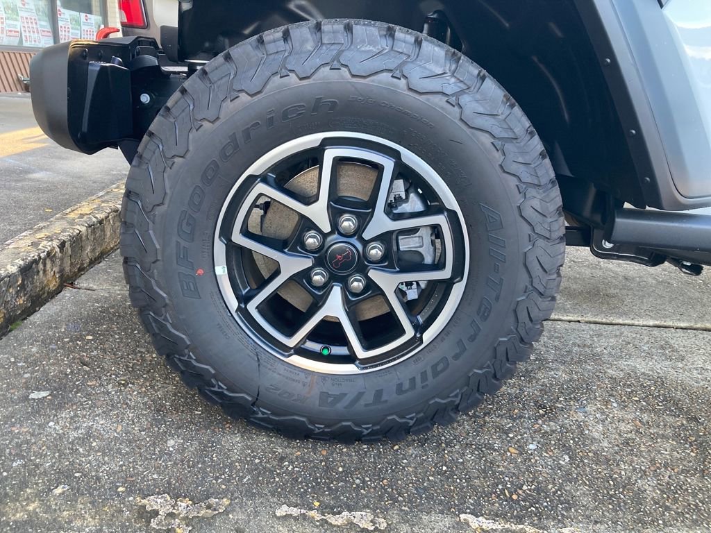 New 2025 Jeep Wrangler Rubicon image 26