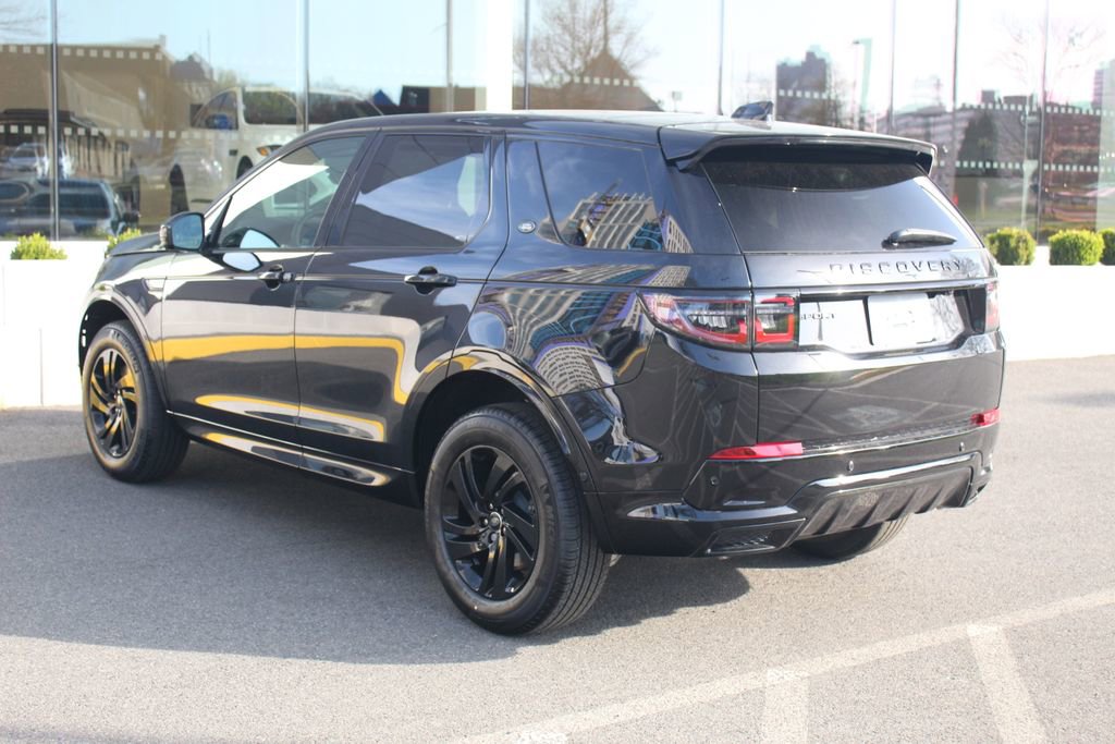 New 2026 Land Rover Discovery Sport Landmark image 11