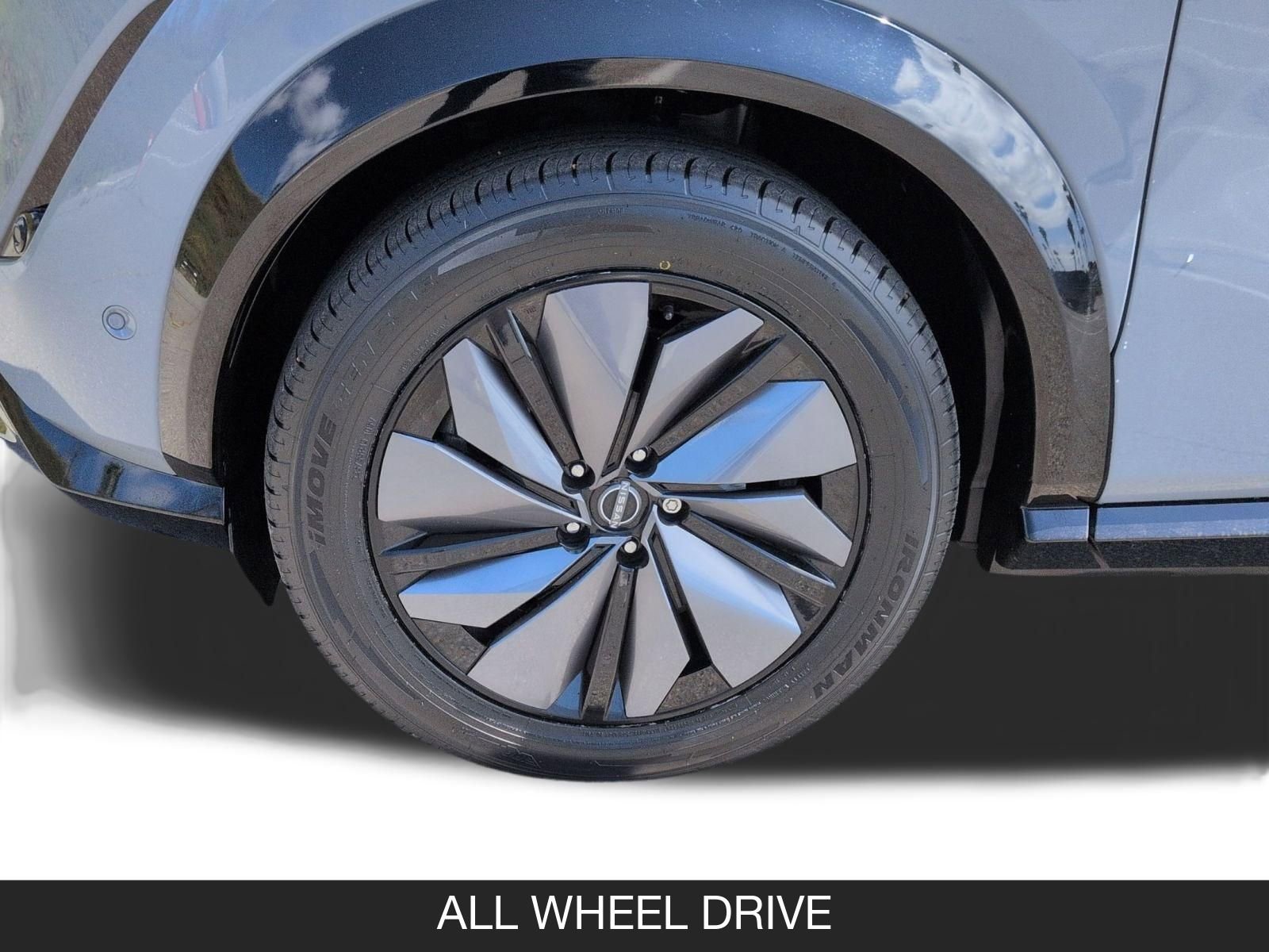 Used 2023 Nissan Ariya image 11