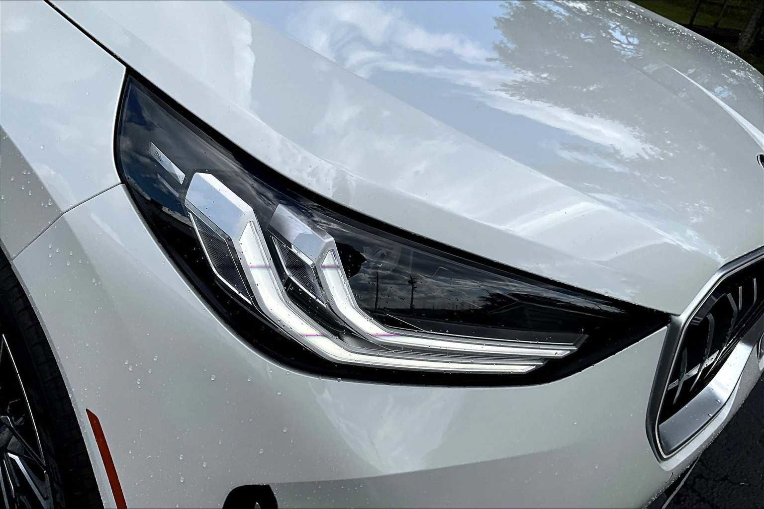 Used 2026 BMW X3 xDrive30 w/ Premium Package image 14