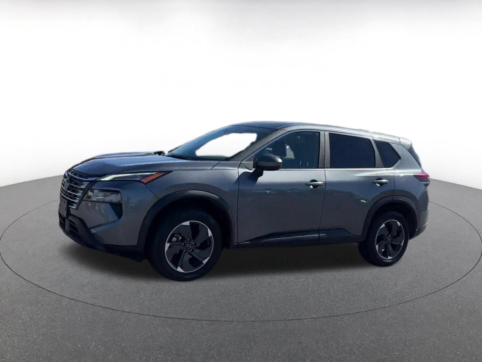 Used 2025 Nissan Rogue SV AWD/4WD image 7