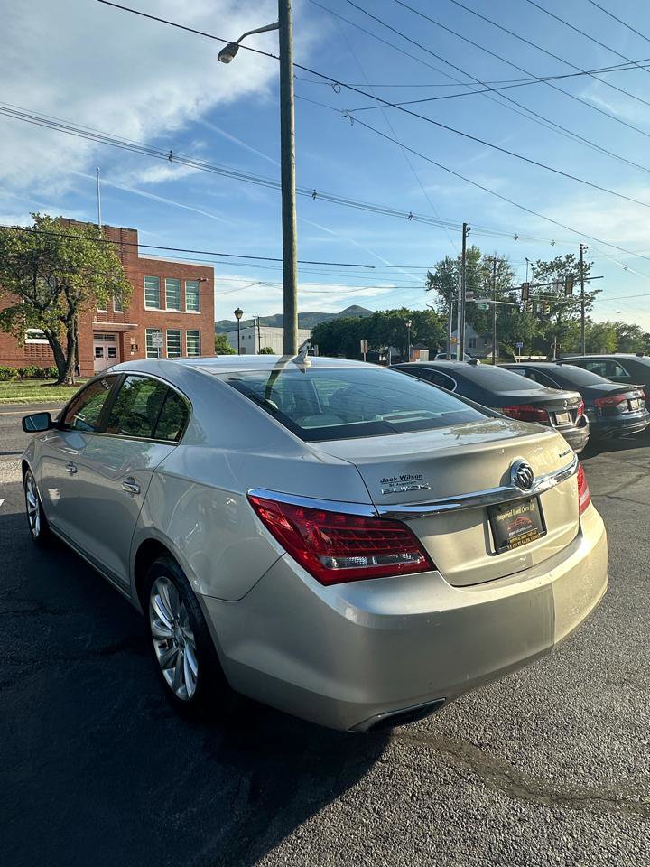 Used 2014 Buick LaCrosse FWD image 3