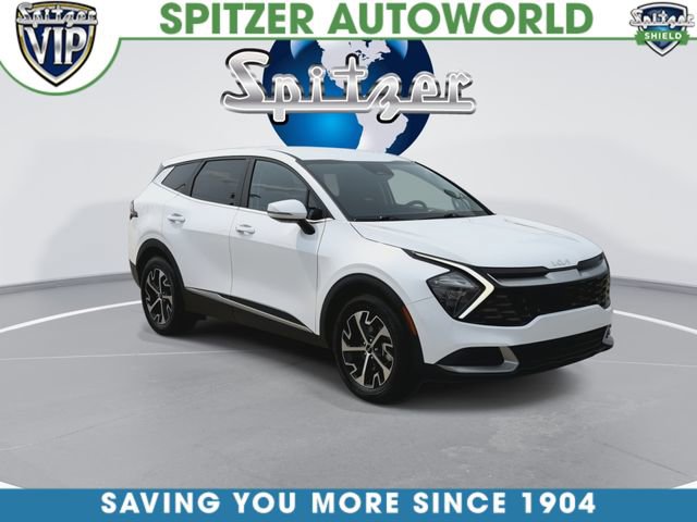 Used 2023 Kia Sportage EX image 3