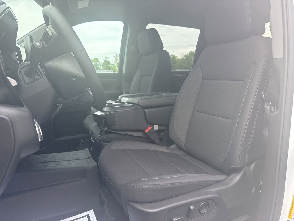 New 2026 GMC Sierra 2500 SLE w/ SLE Value Package; AWD/4WD image 16