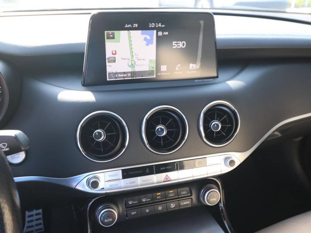 Used 2018 Kia Stinger GT2 AWD/4WD image 22