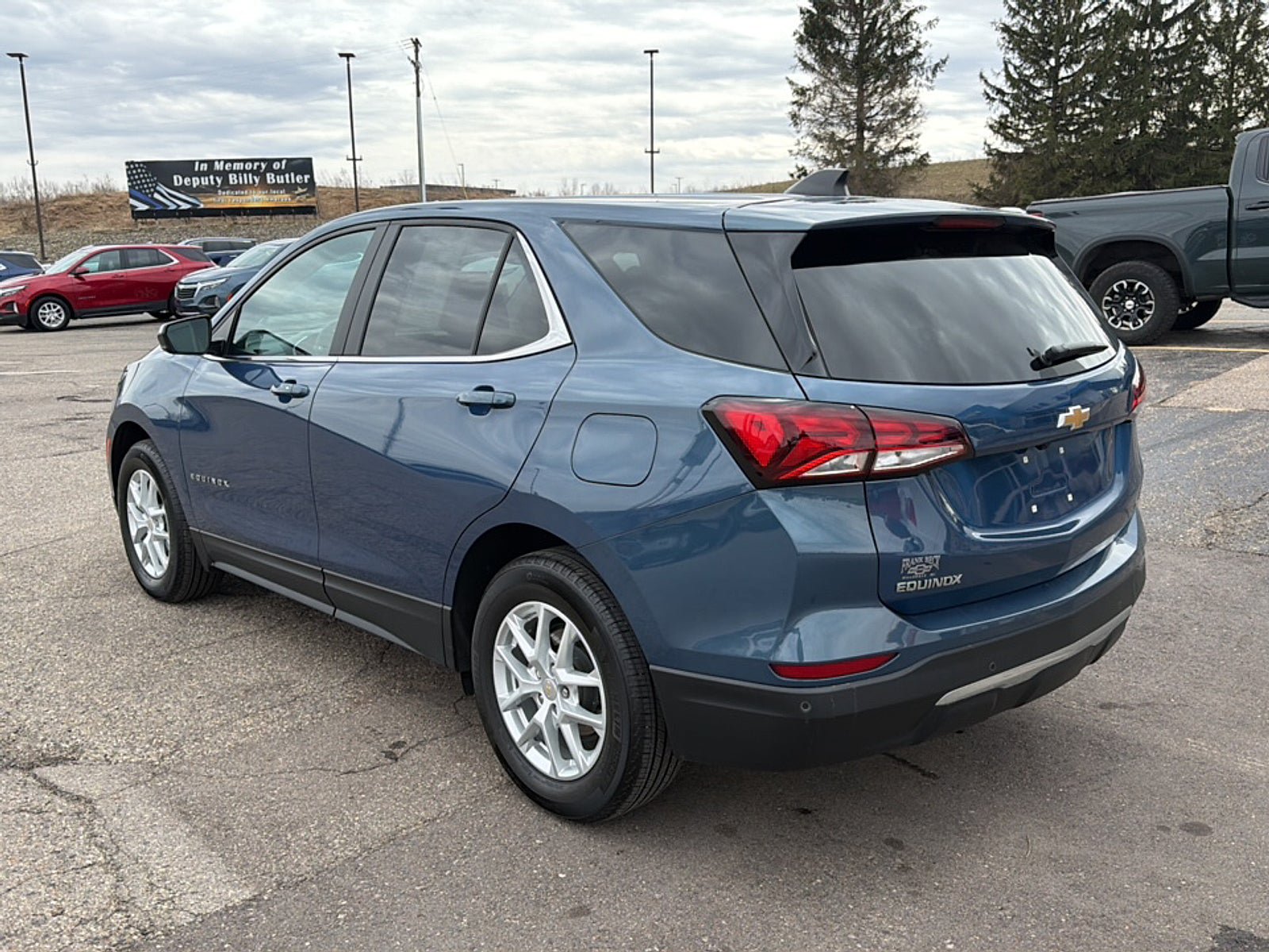 Used 2024 Chevrolet Equinox LT w/ LPO, Floor Liner Package FWD image 6