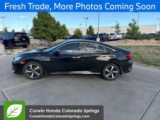 Used 2016 Honda Civic Touring image 4