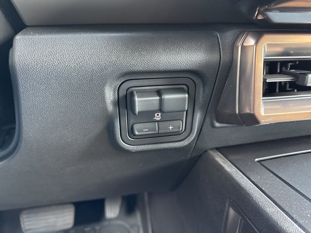 New 2025 GMC Hummer EV 2X image 45