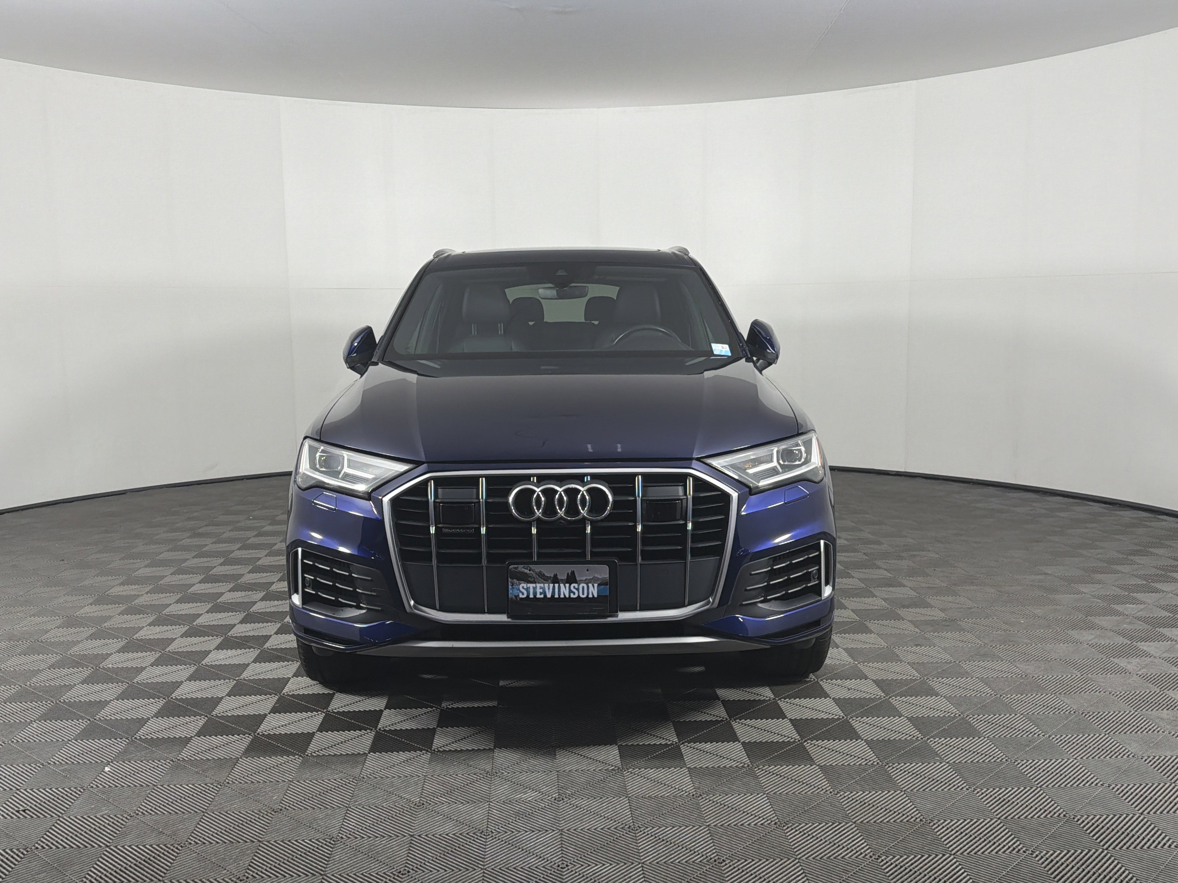 Used 2022 Audi Q7 3.0T Premium Plus w/ Premium Plus Package AWD/4WD image 2