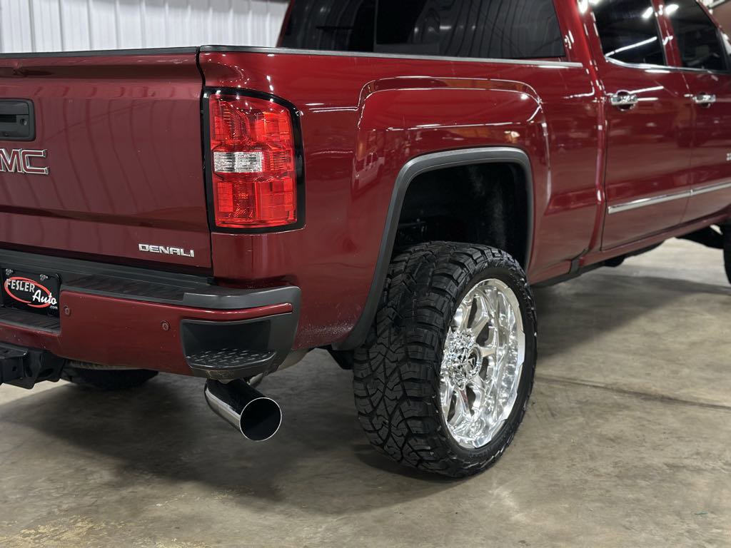 Used 2019 GMC Sierra 2500 Denali w/ Duramax Plus Package image 16