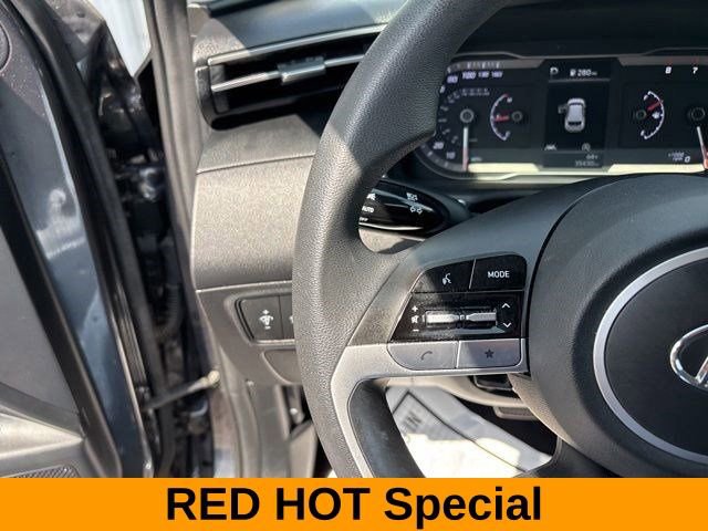 Used 2024 Hyundai Tucson SEL image 17