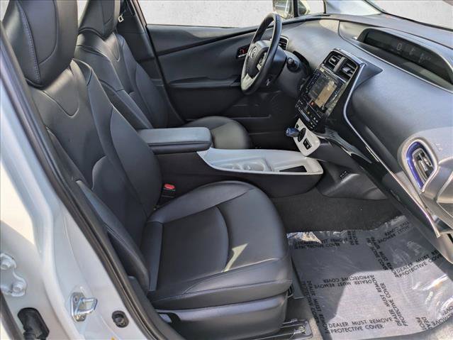 Used 2016 Toyota Prius Four Touring w/ Premium Convenience Package FWD image 21
