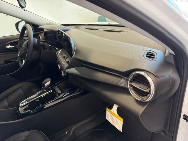 New 2026 Chevrolet Trax ACTIV w/ Driver Confidence Package FWD image 23