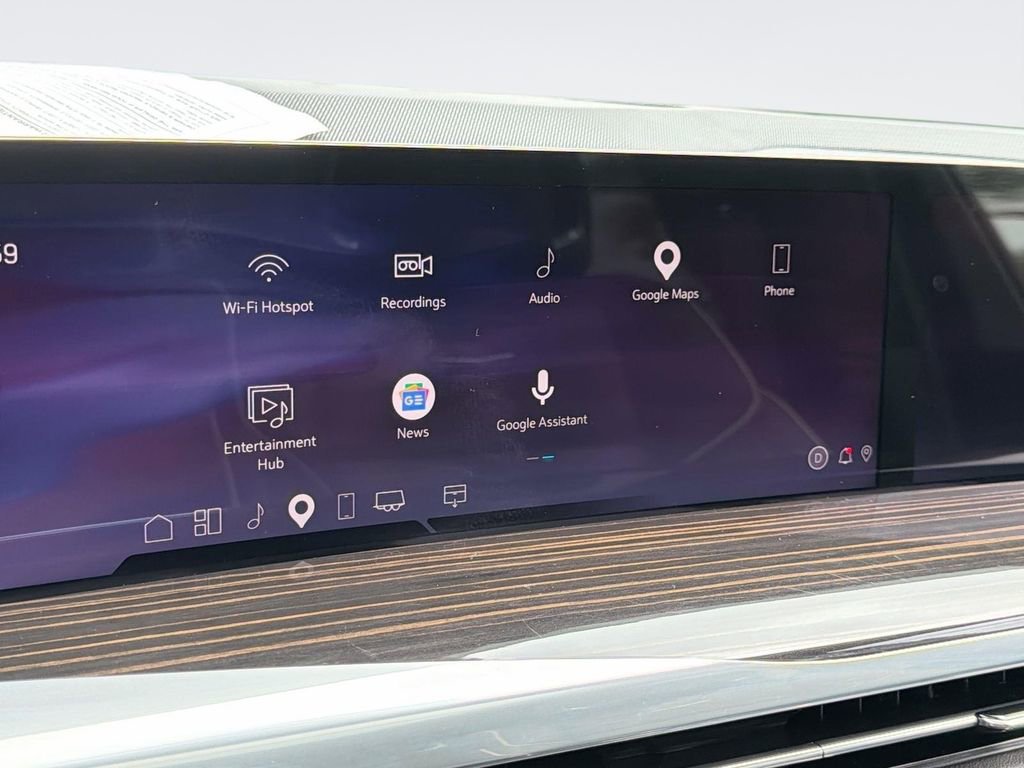 Certified 2026 Cadillac Escalade Luxury RWD image 16
