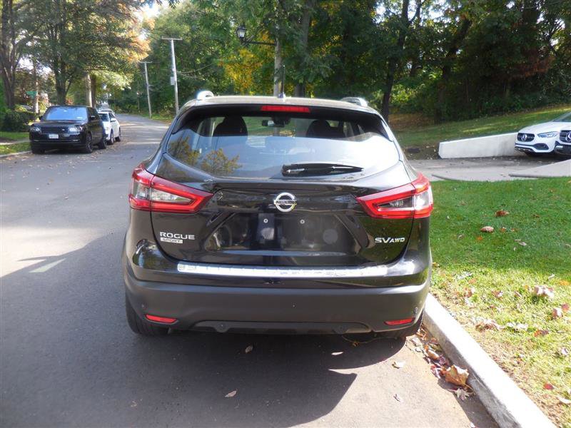 Used 2020 Nissan Rogue Sport SV image 6