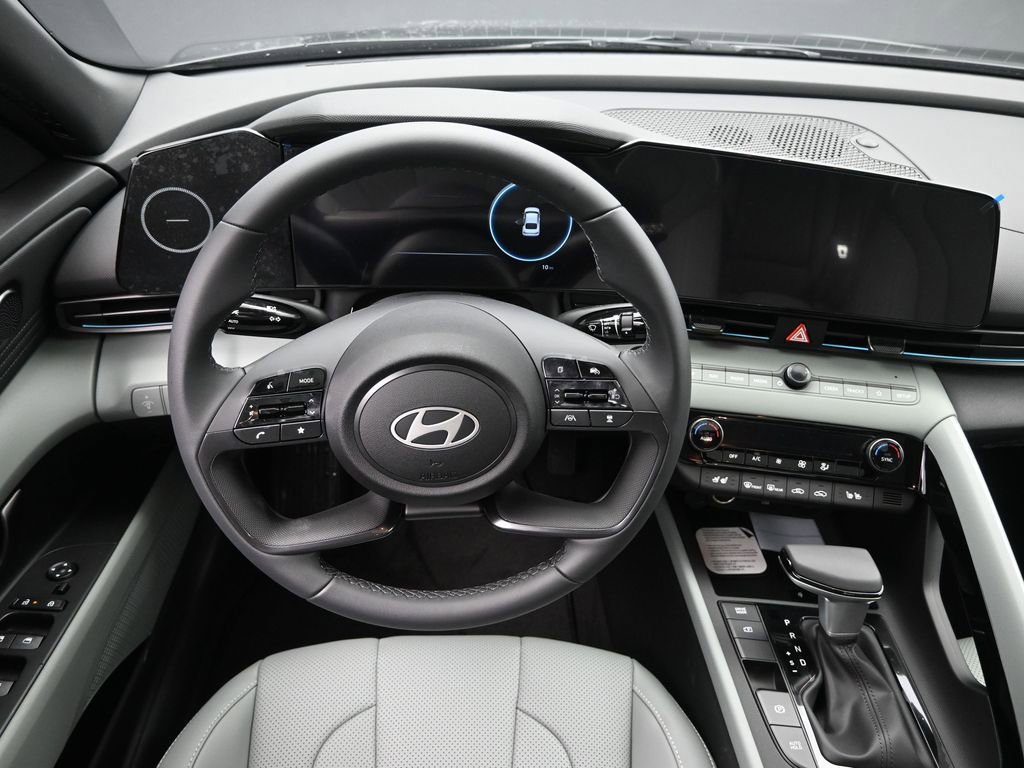 New 2026 Hyundai Elantra Limited w/ Cargo Package image 22