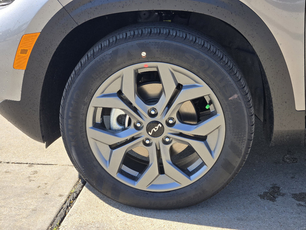 New 2026 Kia Seltos LX image 8