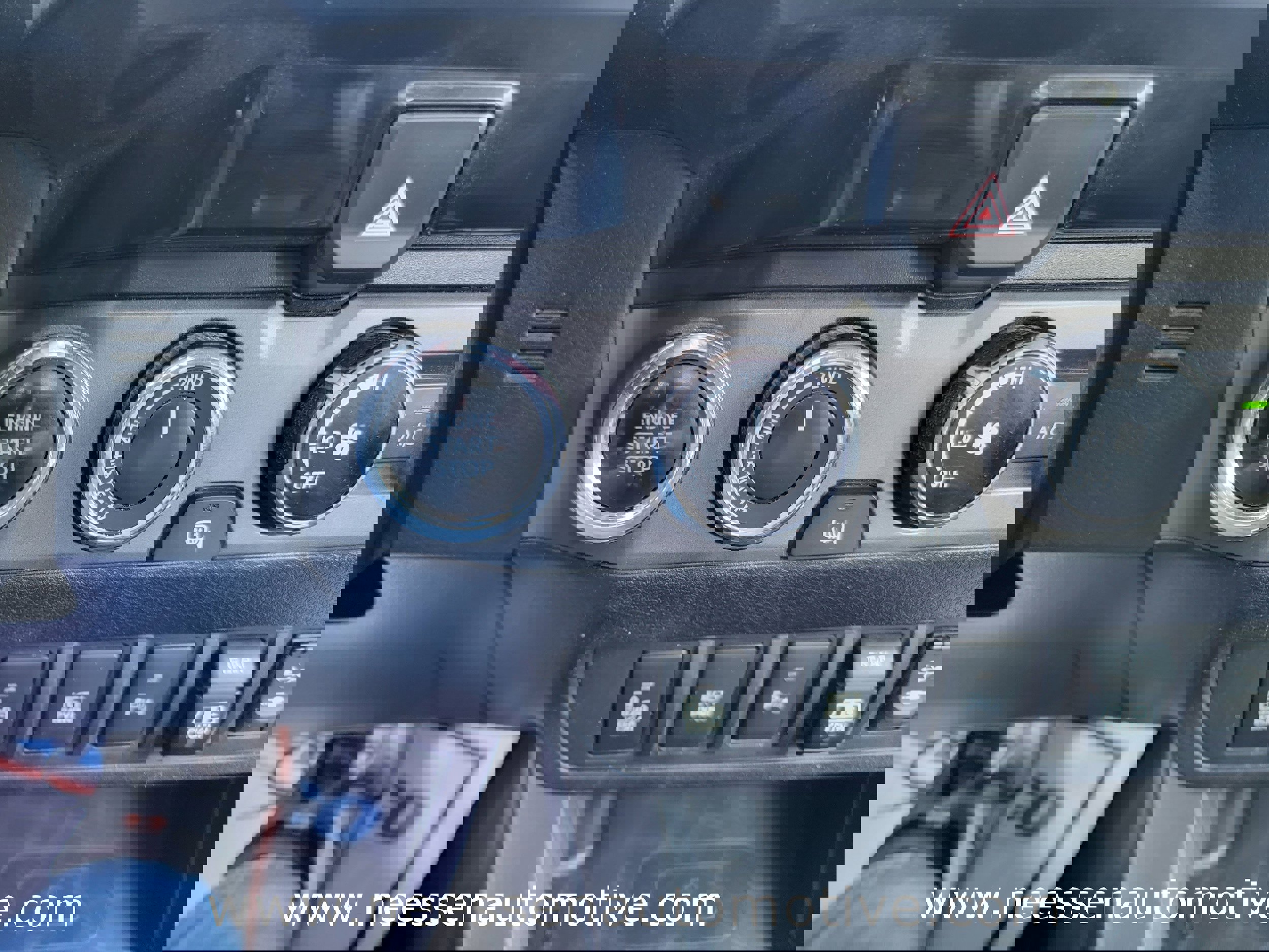 Used 2018 Toyota Tacoma TRD Off-Road w/ Technology Package image 67