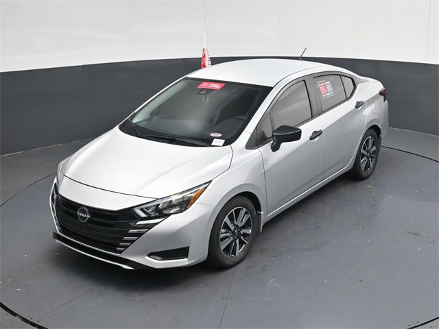 Used 2025 Nissan Versa S w/ S Plus Package image 45