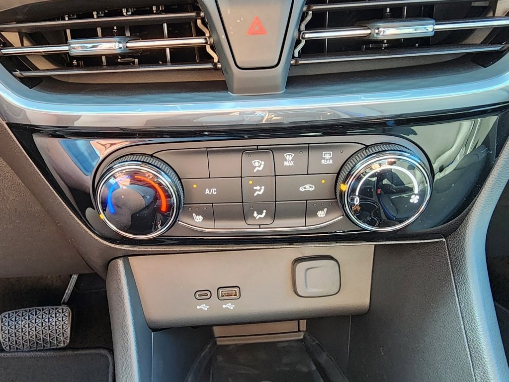 New 2026 Buick Encore GX Sport Touring w/ Advanced Technology Package image 27