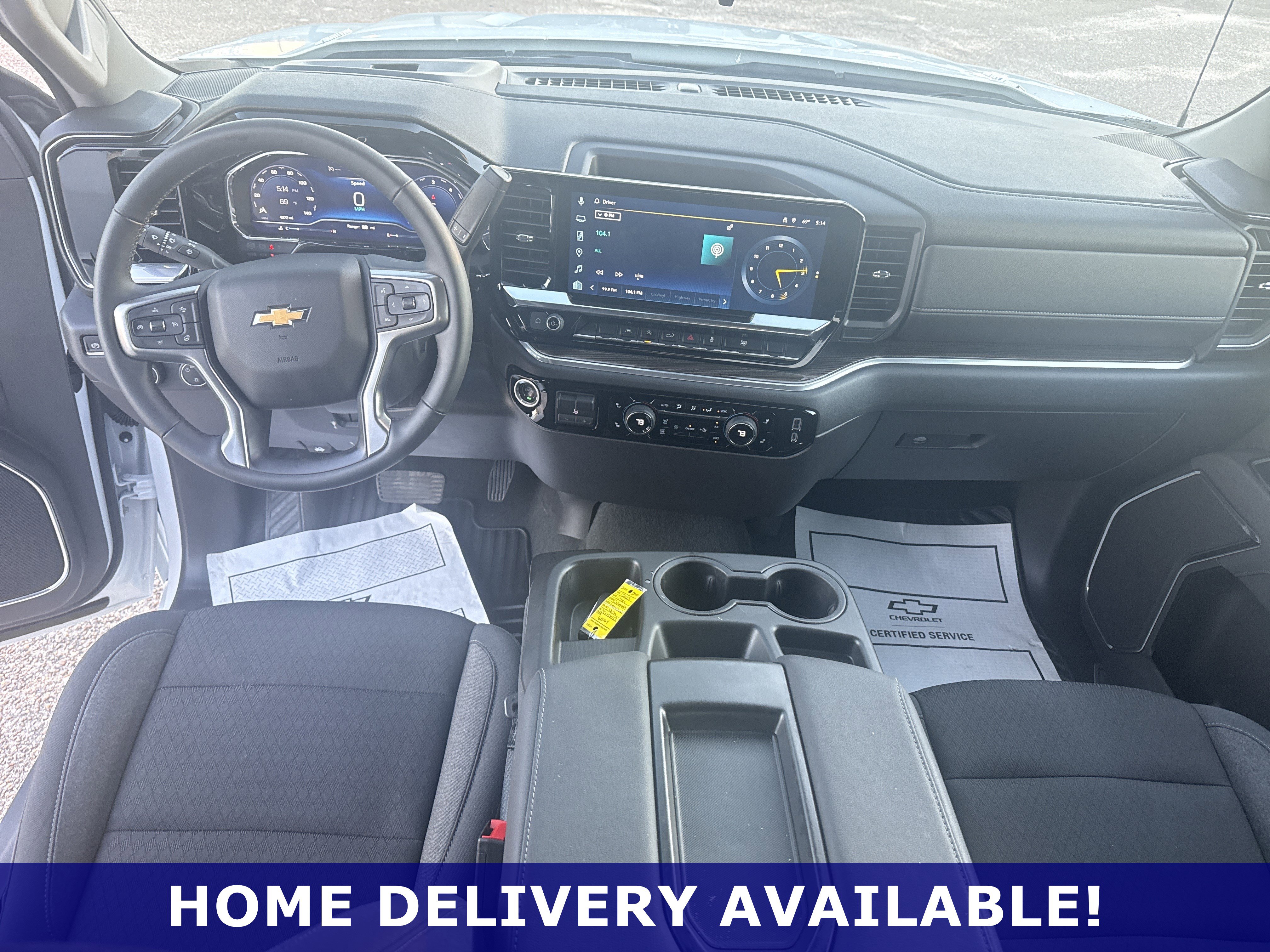 Used 2025 Chevrolet Silverado 1500 LT AWD/4WD image 5