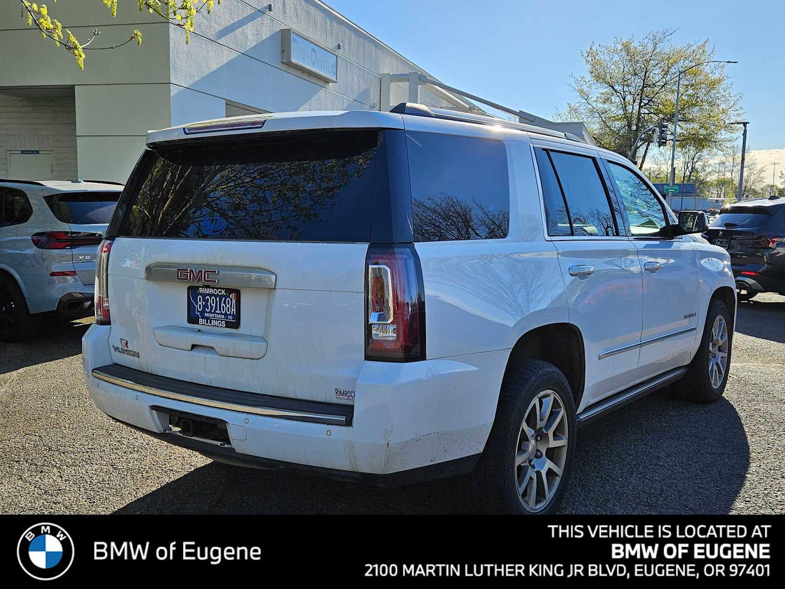 Used 2017 GMC Yukon Denali w/ Open Road Package image 3