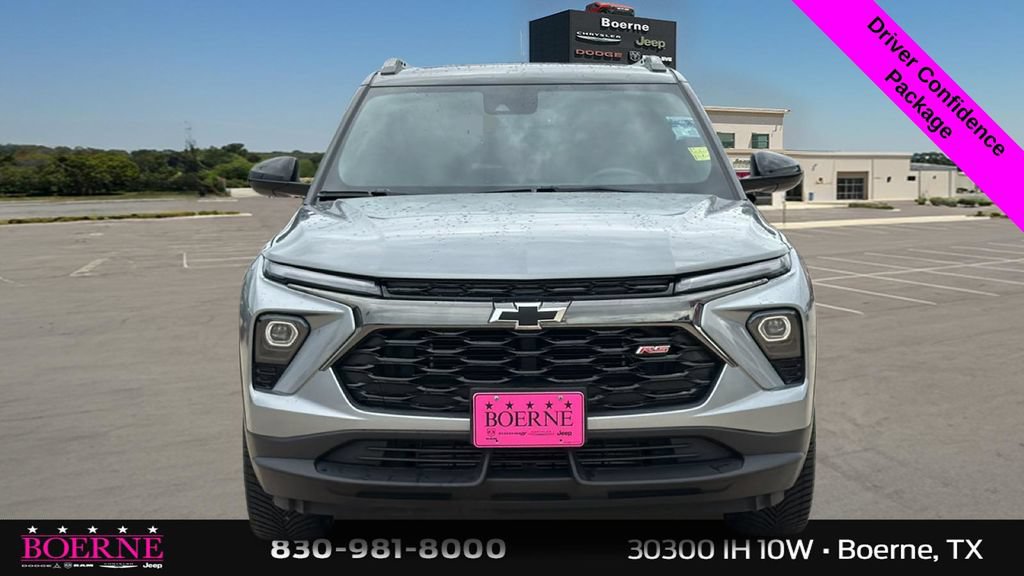 Used 2025 Chevrolet TrailBlazer RS w/ Convenience Package FWD image 8