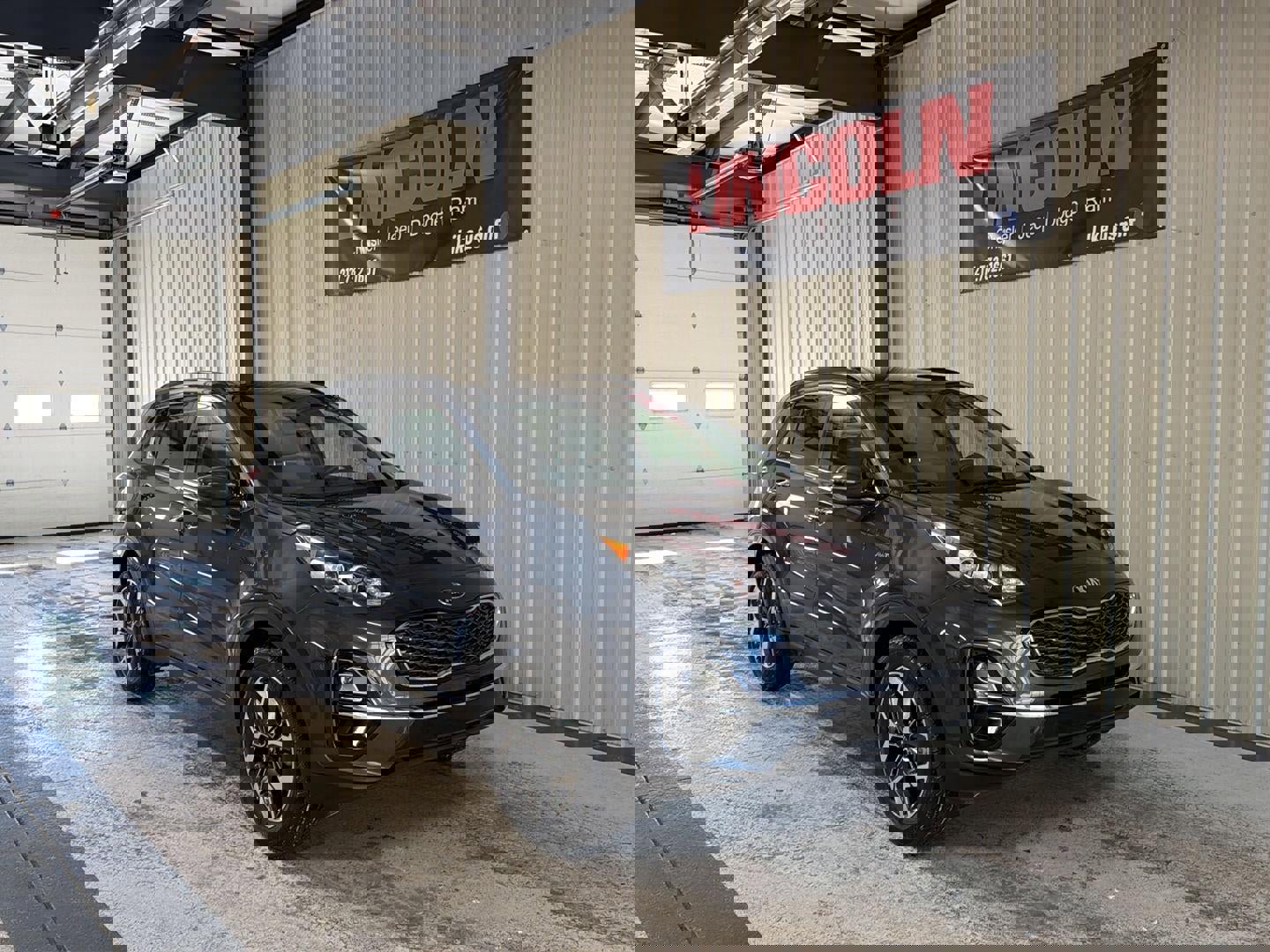 Used 2022 Kia Sportage EX image 4