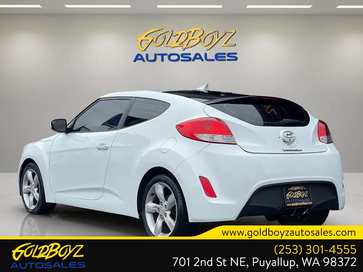 Used 2014 Hyundai Veloster image 6