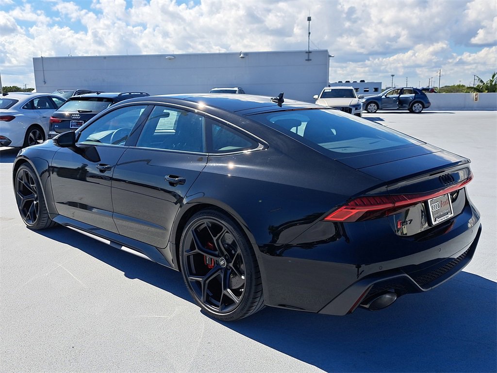 New 2026 Audi RS 7 Performance image 3