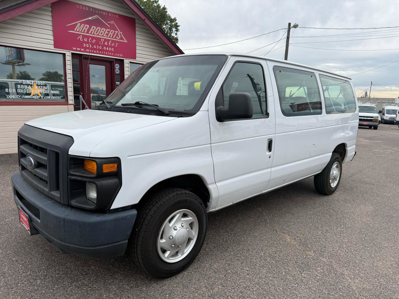Used 2013 Ford E-350 and Econoline 350 XL image 4