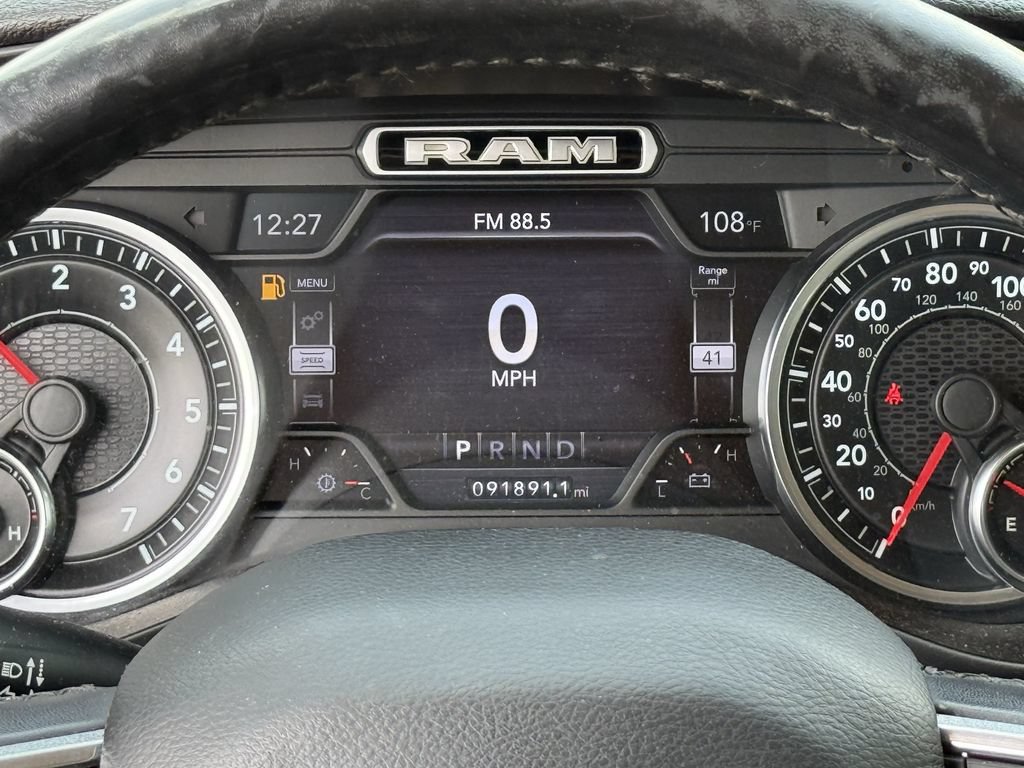 Used 2019 RAM 1500 Laramie RWD image 16