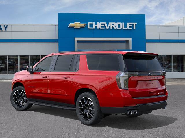 New 2027 Chevrolet Suburban RST w/ Comfort Package AWD/4WD image 3