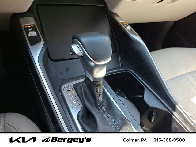 Used 2023 Kia Sorento S w/ Panoramic Sunroof Package image 19