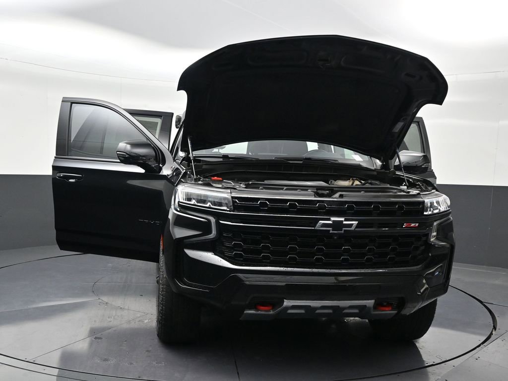 Used 2024 Chevrolet Tahoe Z71 w/ Luxury Package image 37
