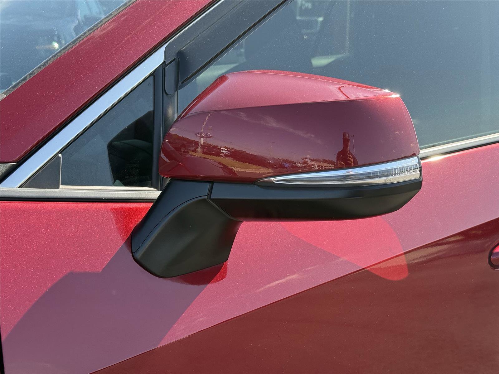 Used 2022 Toyota RAV4 XLE image 40