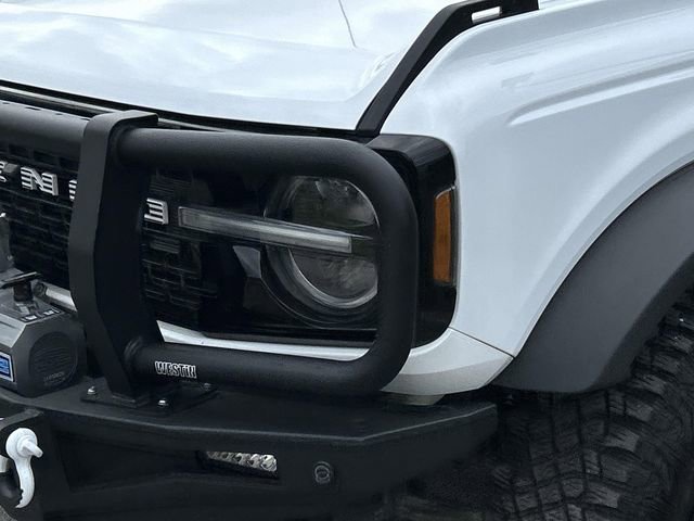 Used 2023 Ford Bronco Wildtrak image 9