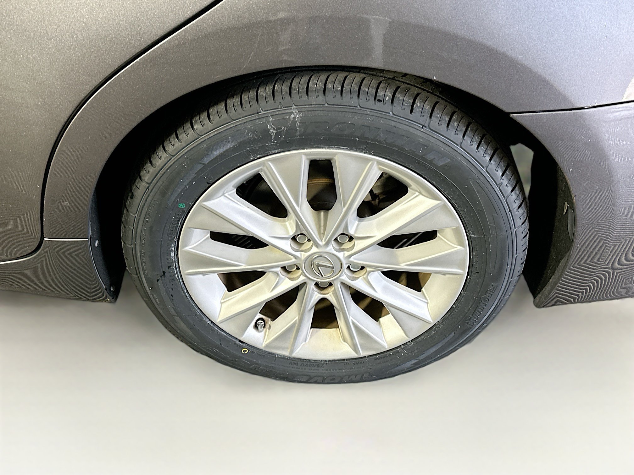 Used 2013 Lexus ES 300h w/ Premium Pkg FWD image 11