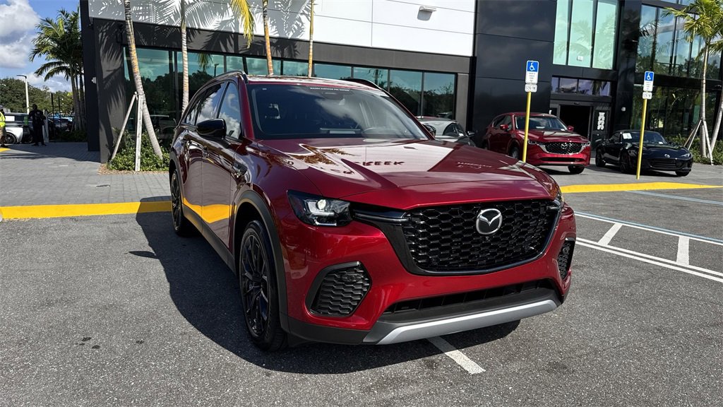 Certified 2025 MAZDA CX-70 3.3 Turbo w/ Premium Plus Pkg image 8