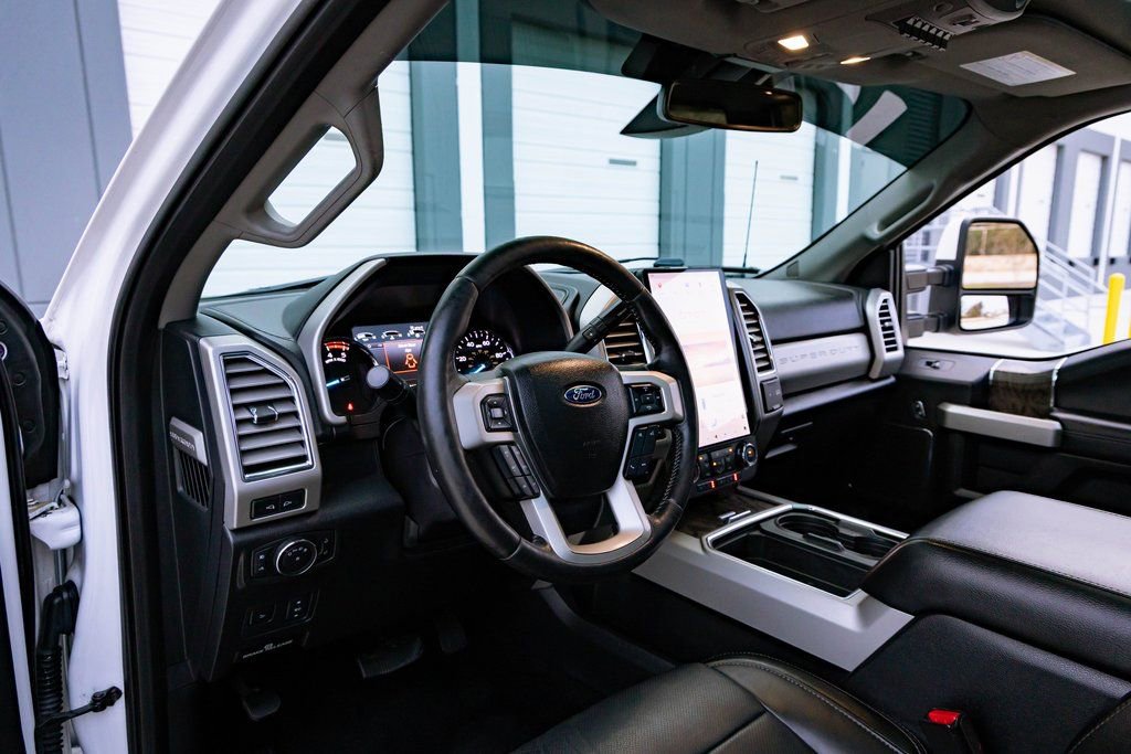 Used 2017 Ford F350 Lariat w/ Lariat Ultimate Package image 16