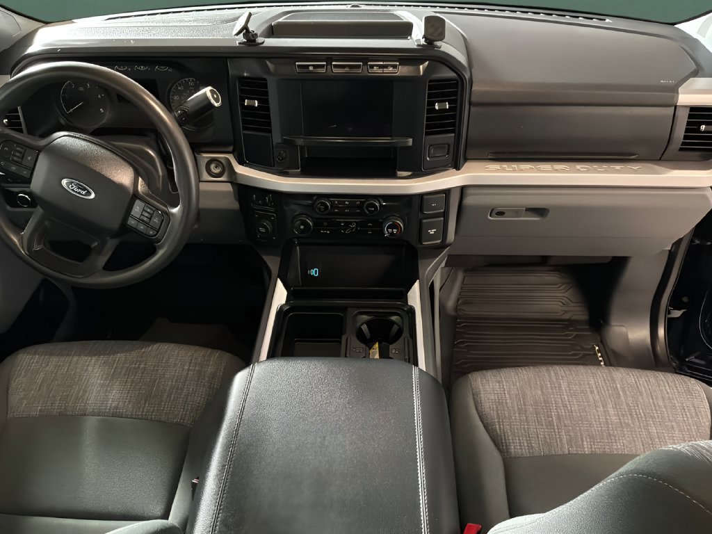 Used 2023 Ford F350 XLT w/ FX4 Off-Road Package AWD/4WD image 22