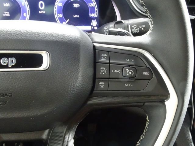 Used 2024 Jeep Grand Cherokee L Laredo image 20