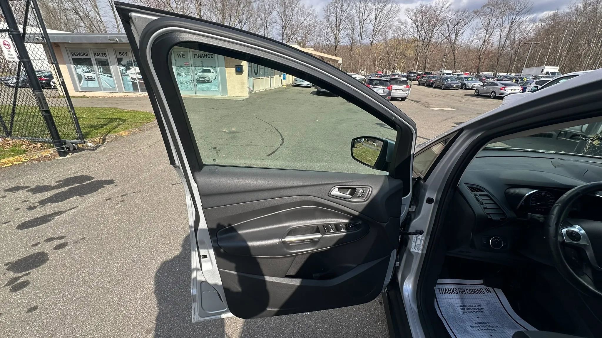 Used 2017 Ford C-MAX SE w/ Equipment Group 201A image 19