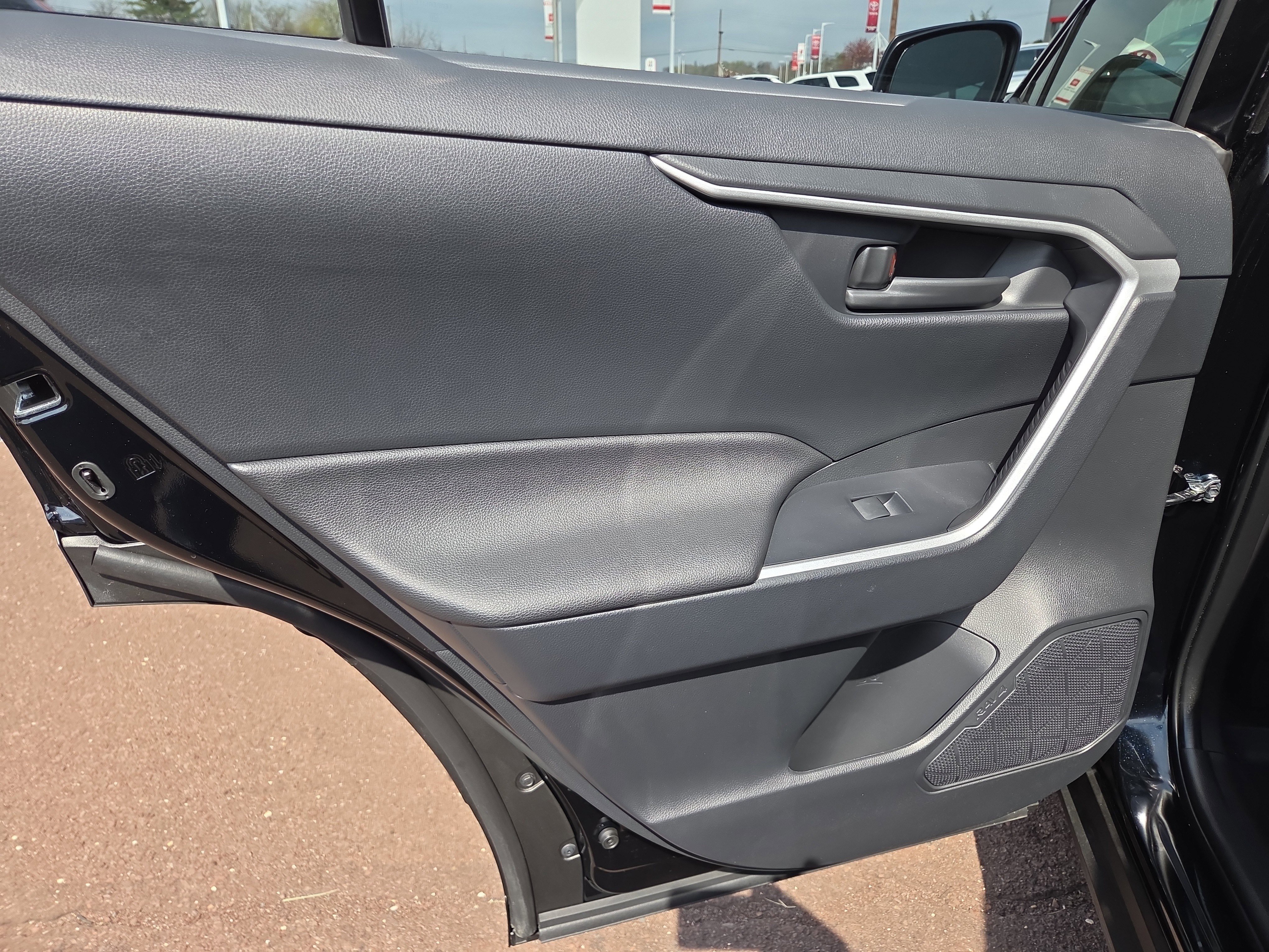 Certified 2025 Toyota RAV4 LE image 21