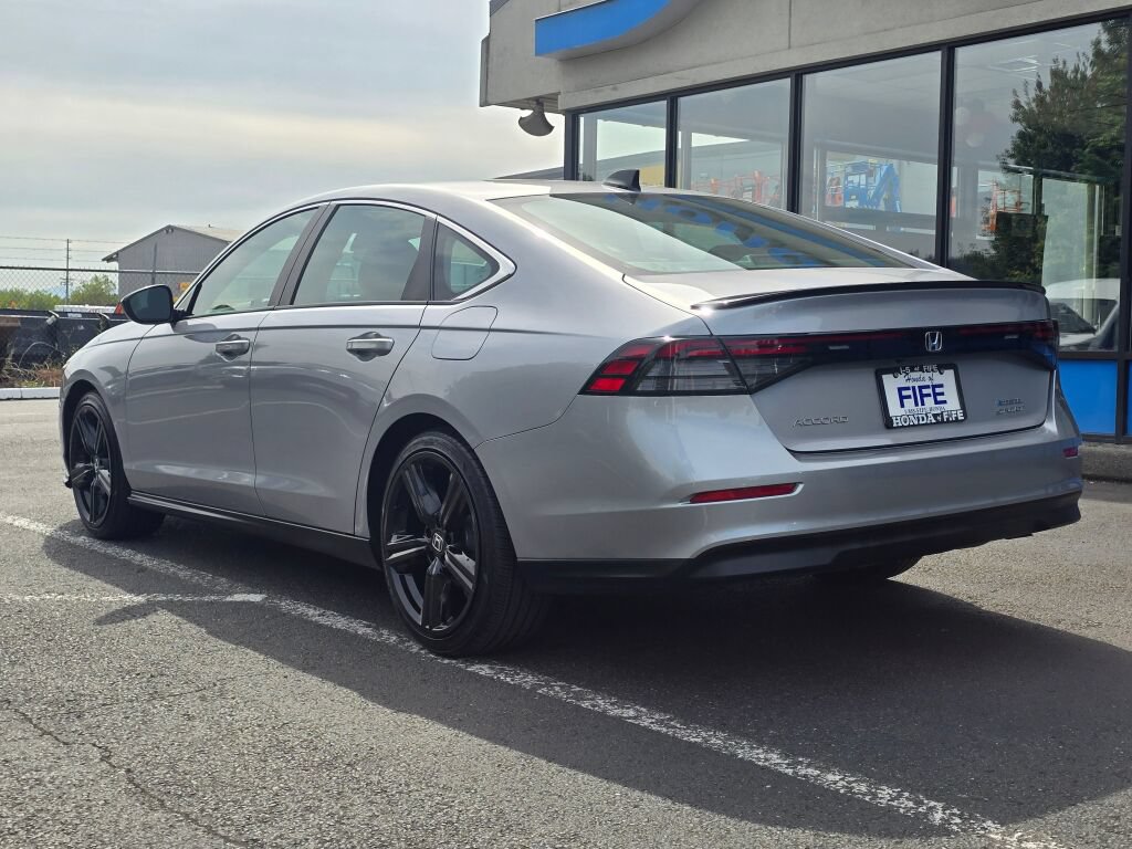 Certified 2023 Honda Accord Sport image 3
