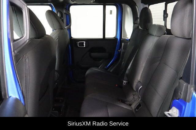 Used 2022 Jeep Gladiator Sport AWD/4WD image 20