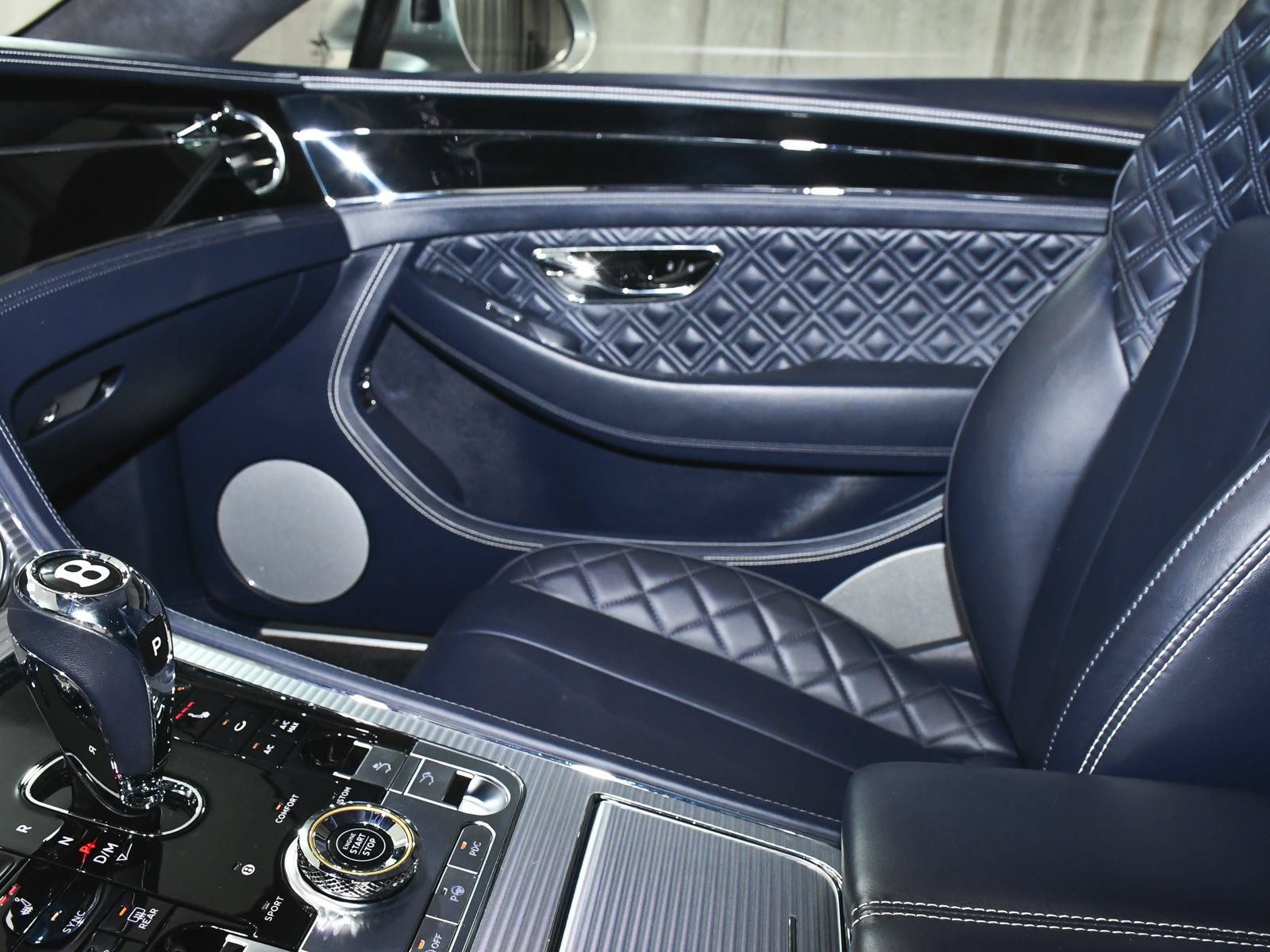 Used 2022 Bentley Continental GT AWD/4WD image 41
