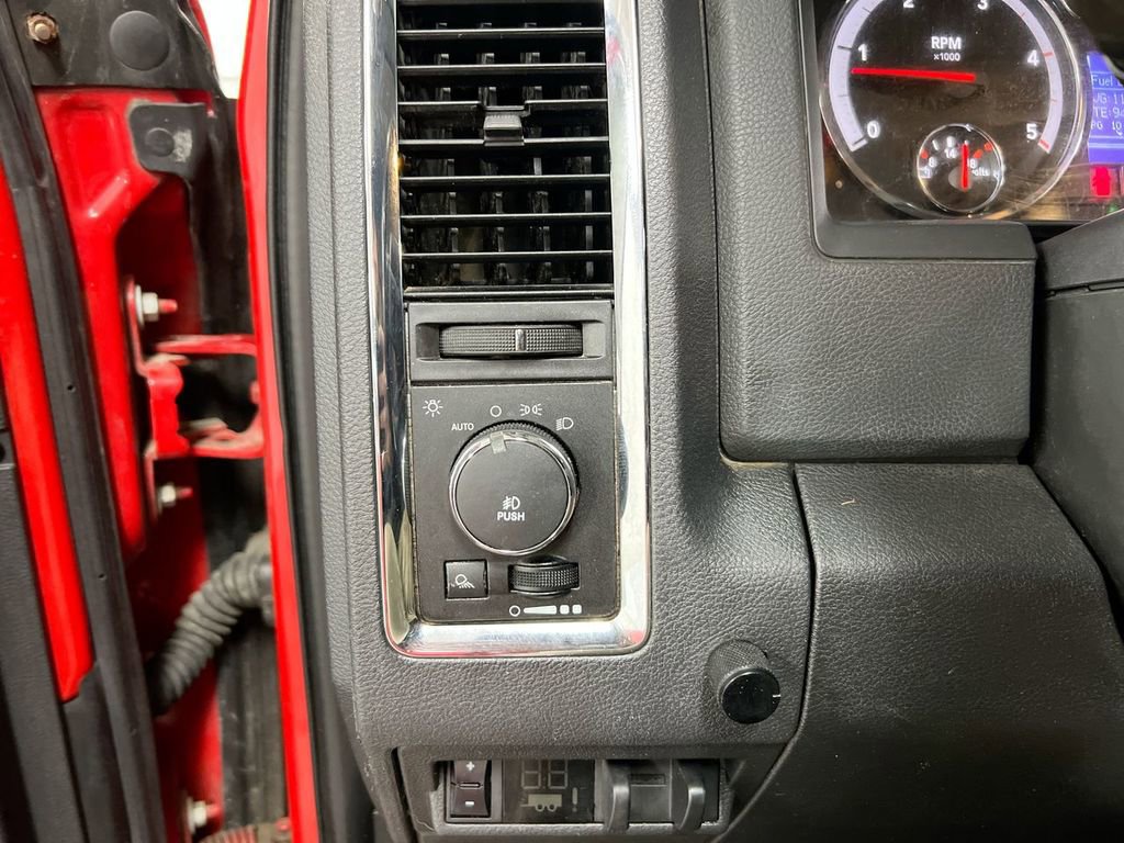 Used 2012 RAM 2500 Laramie w/ HD Snow Plow Prep Group image 17