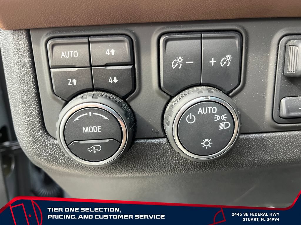 Certified 2024 Chevrolet Tahoe High Country AWD/4WD image 15